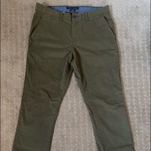 Men’s Tommy Hilfiger Pants!